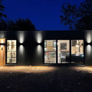 External lights for unique mobile home