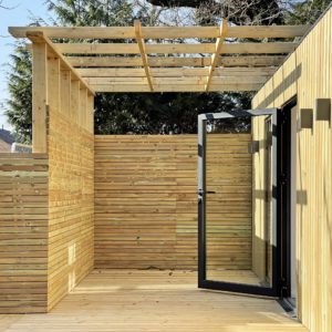 Large unique bespoke garden annexe with overhang