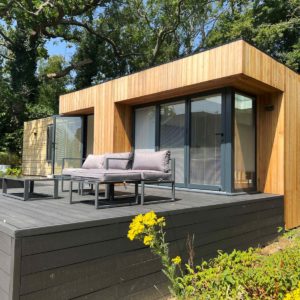 Garden annex with decking and sitting area